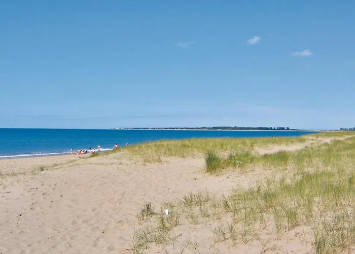 Awesome In Sur La Faute-sur-Mer