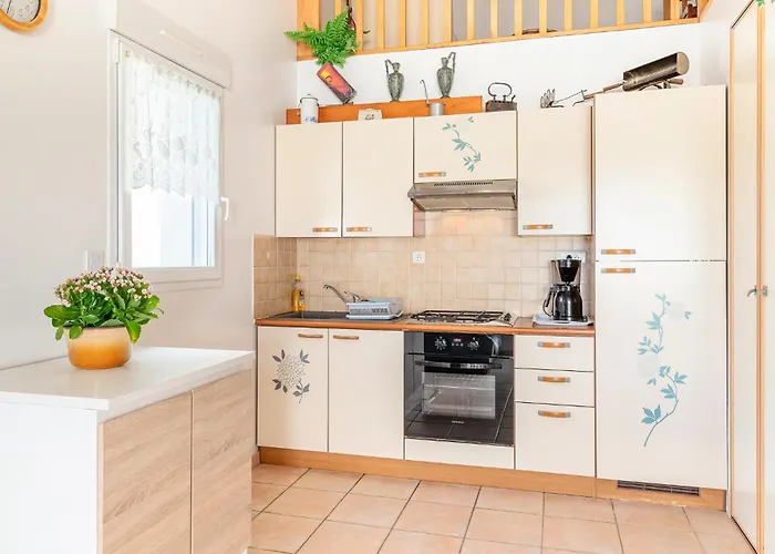 Casa vacanze Awesome In Sur La Faute-sur-Mer